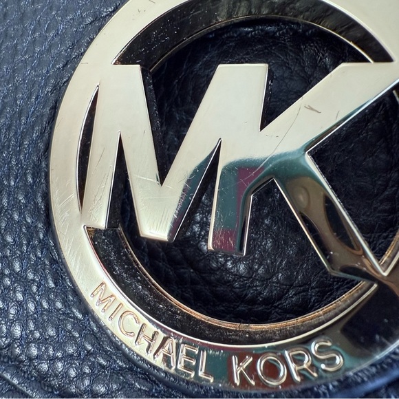 Michael Kors Black Pebbled Leather Tote Satchel Shoulder Bag Gold Hardware - Picture 11 of 11